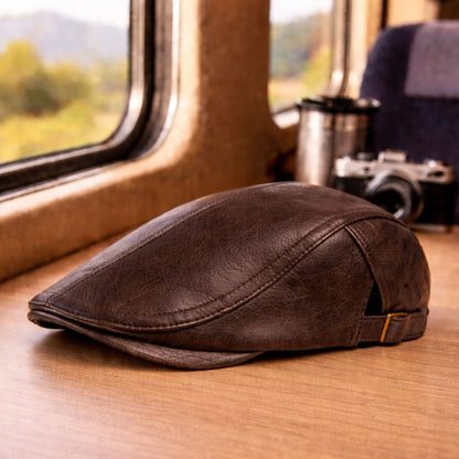 Casquette Plate Classique en Cuir